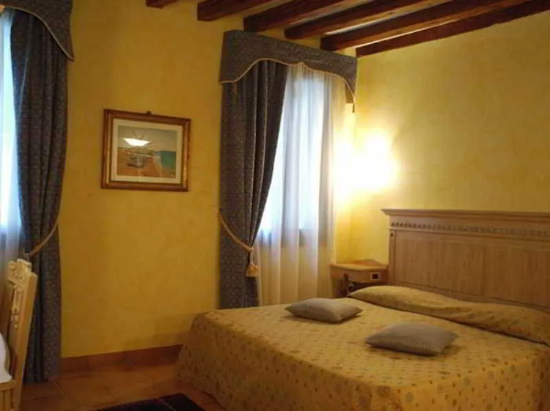 *** Gasthof Daplace - Antica Casa Coppo Venedig Italien