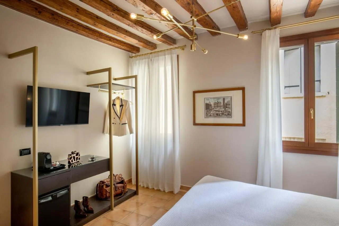 Daplace - Antica Casa Coppo Venice Guest house